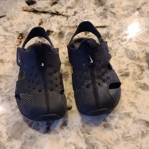 Toddler Nike sandal 7